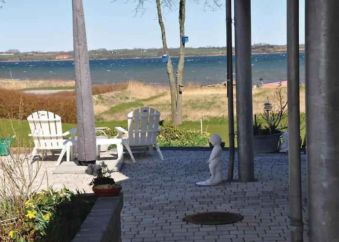 Nr Landevej Sydals Vi 아파트